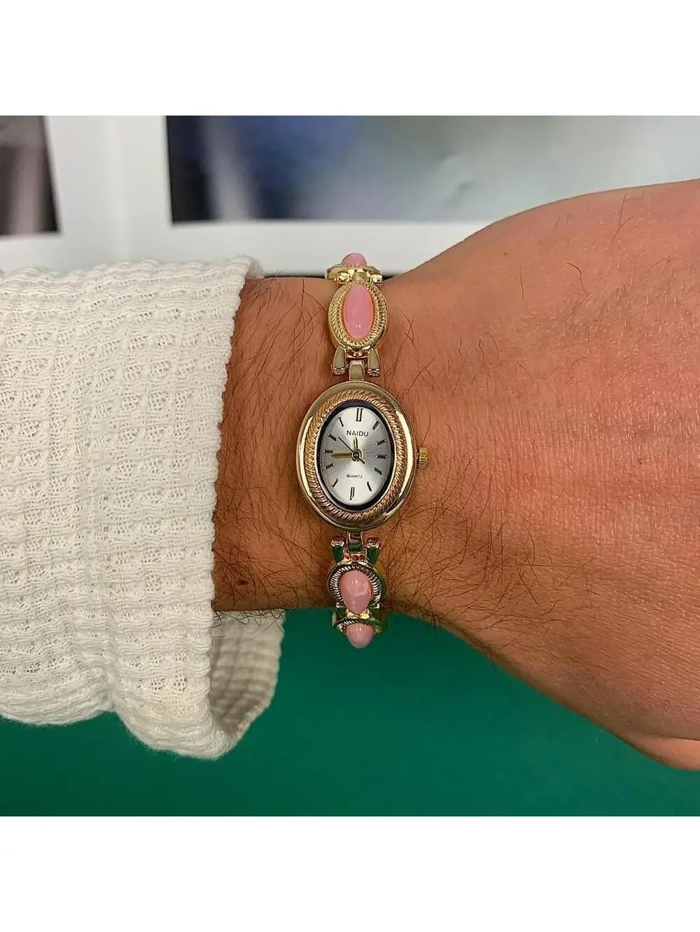 Y2k style Dainty cute Gold style tone quartz watch